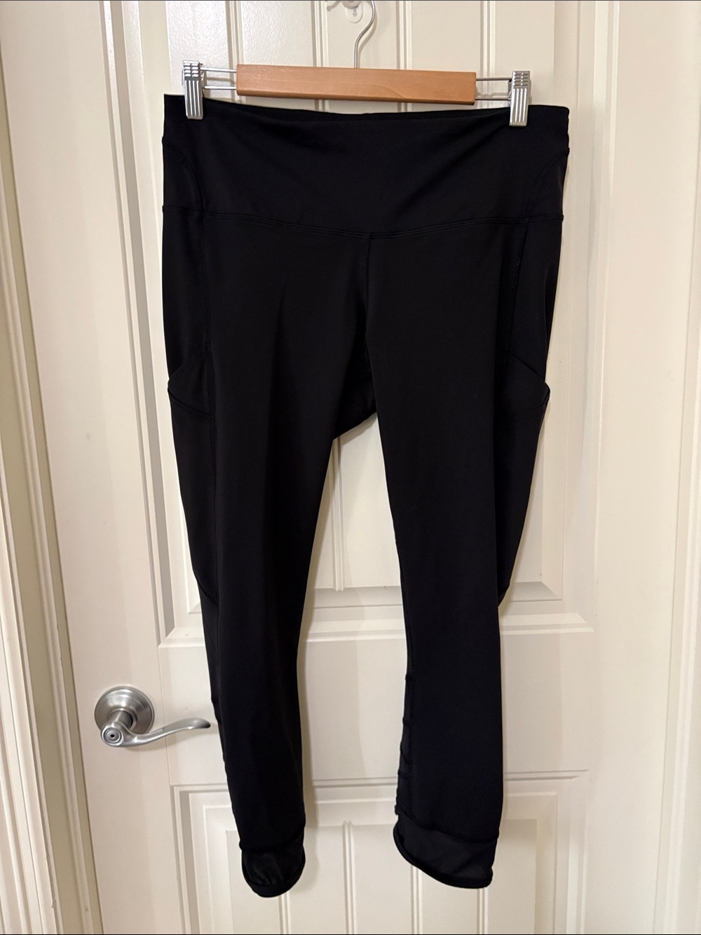 lululemon athletica Black‎ High-Rise Leggings with Side Pockets